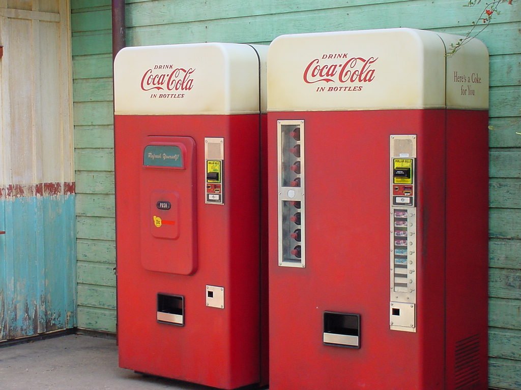 Coke Machines.jpg 113.3K